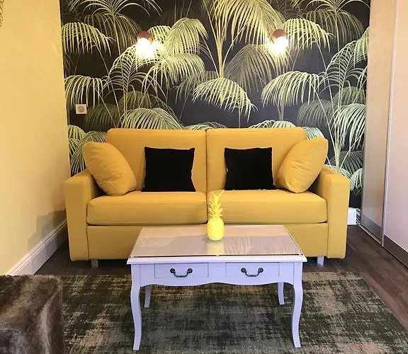 La Montagne 4* Colombey-les-Deux-Eglises